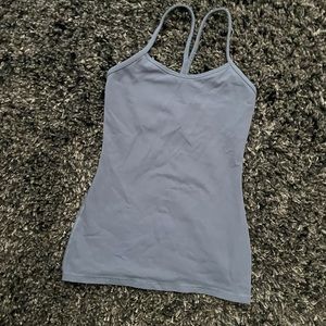 Lululemon size 4